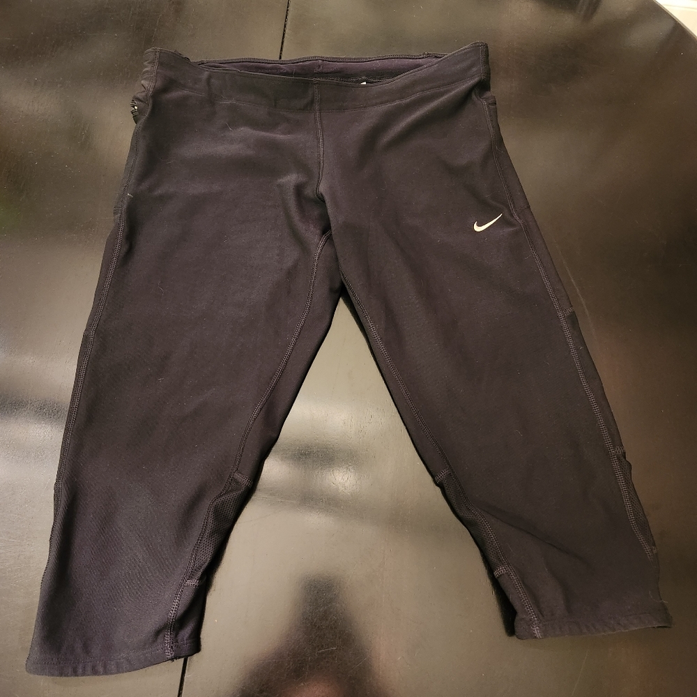 NIKE bundle 🏃🏼‍♀️💪❤️ - Picture 10 of 13